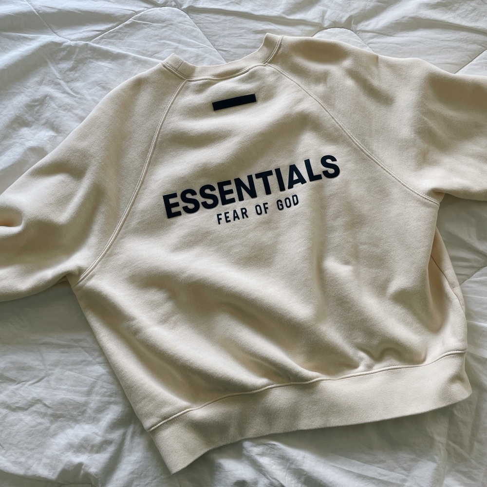 Essentials Sweatshirt